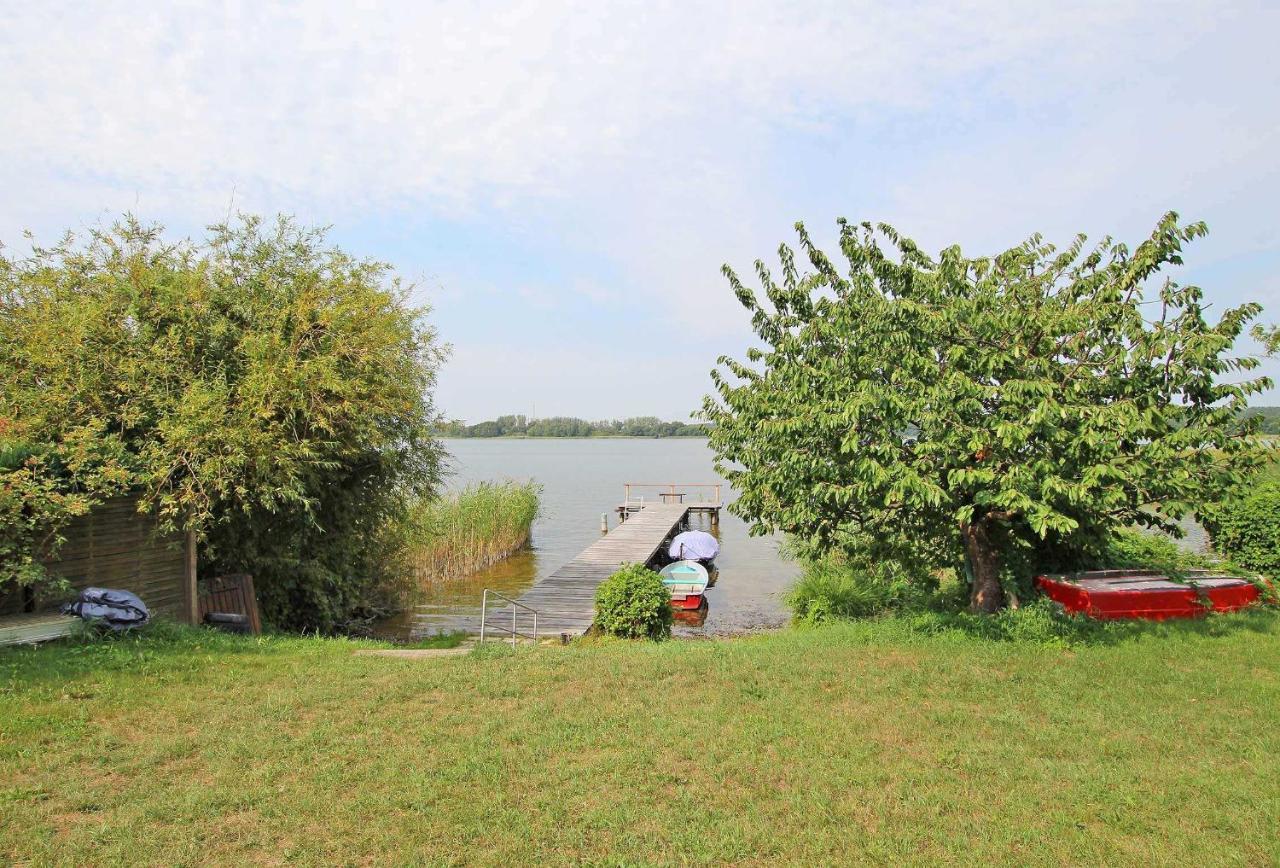 Ferienwohnungen Direkt Am Woblitzsee See 9780 Below Exterior photo